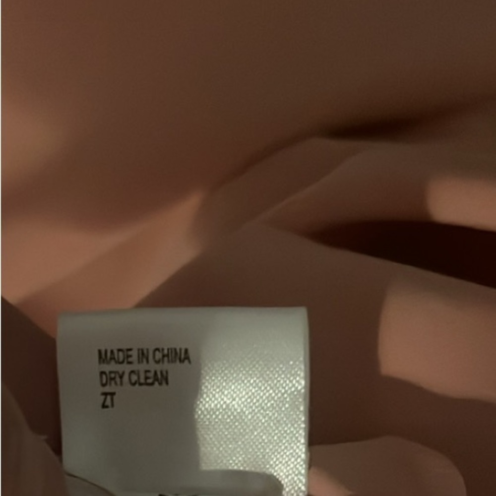 NWT, Antonio Melani,Mariela, Soft Chiffon Tiers Open-Back,Halter Neckline,Size 6 - Picture 14 of 16